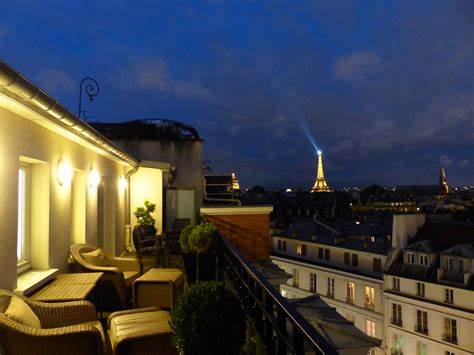 charming boutique hotels near eiffel tower